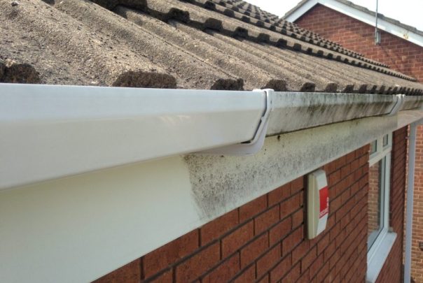 gutter cleaning swindon