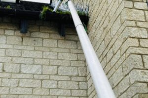 gutter clearing swindon